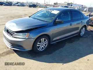 2015 Volkswagen Jetta Sedan 2.0L TDI SEL with VIN 3VWLA7AJ4FM233246, listed as a IAAI auction lot 41692861 with 181,623 mi miles. Bid and sale history available at carsss.com. Image 17.
