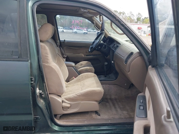 2001 Toyota 4Runner SR5 with VIN JT3GN86R610200682, listed as a IAAI auction lot 41660291 with 248,865 mi miles. Bid and sale history available at carsss.com. Image 5.