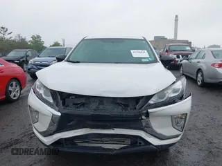 2019 Mitsubishi Eclipse Cross LE z VIN JA4AT4AA4KZ020416, wystawiony jako IAAI lot #42320941 z przebiegiem 123 560 mil mil oraz . Historia ofert i sprzedaży dostępna na DreamBid. Obrazek 12.