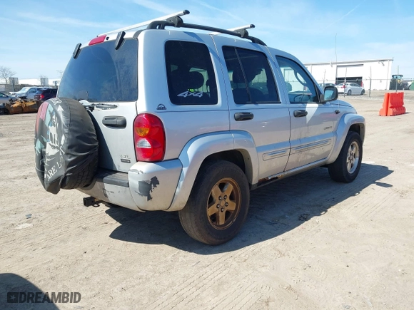 2004 Jeep Liberty Limited with VIN 1J4GL58KX4W114061, listed as a IAAI auction lot 42060760 with 170,282 mi miles. Bid and sale history available at carsss.com. Image 4.