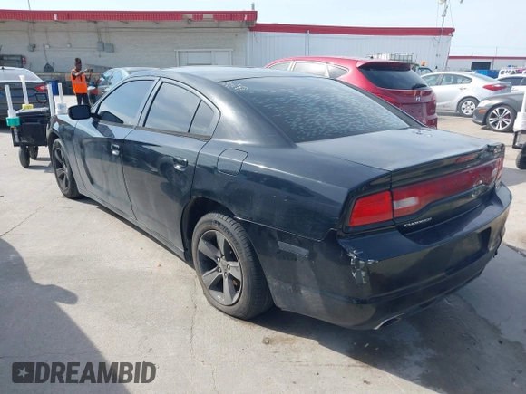 2014 Dodge Charger SE with VIN 2C3CDXBG9EH329419, listed as a IAAI auction lot 42025607 with 166,875 mi miles. Bid and sale history available at carsss.com. Image 3.