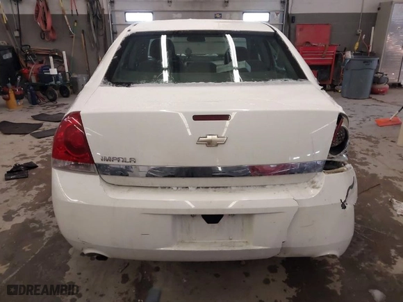 2007 Chevrolet Impala Police Pkg Police Pkg 9C1 with VIN 2G1WS55R879312391, listed as a IAAI auction lot 41529704 with 72,222 mi miles. Bid and sale history available at carsss.com. Image 17.