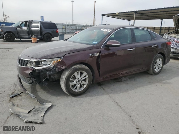 2018 Kia Optima LX with VIN 5XXGT4L39JG189332, listed as a Copart auction lot 50582425 with 137,937 mi miles and Salvage Title. Bid and sale history available at carsss.com. Image 1.