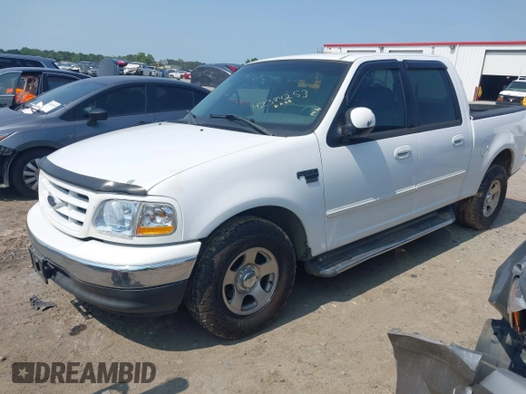 2001 Ford F-150 XLT z VIN 1FTRW07W81KB17508, wystawiony jako IAAI lot #42384253 z przebiegiem 278 756 mil mil oraz . Historia ofert i sprzedaży dostępna na DreamBid. Obrazek 17.