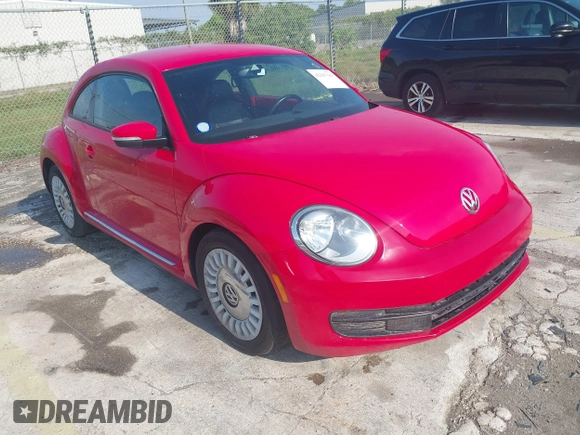 2013 Volkswagen Beetle 2.5L w/Sun/Sound/Nav with VIN 3VWJX7AT4DM672158, listed as a IAAI auction lot 42187543 with 94,961 mi miles and . Bid and sale history available at DreamBid. Image 1.