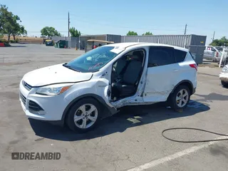 2015 Ford Escape SE z VIN 1FMCU0GX9FUA62790, wystawiony jako IAAI lot #42475851 z przebiegiem 135 697 mil mil oraz . Historia ofert i sprzedaży dostępna na DreamBid. Obrazek 15.
