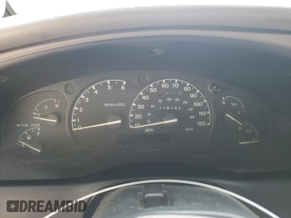 2000 Ford Ranger XL with VIN 1FTYR10V8YPA69175, listed as a Copart auction lot 55406755 with 218,143 mi miles and Salvage Title. Bid and sale history available at carsss.com. Image 9.