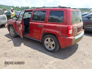 2008 Jeep Patriot Sport with VIN 1J8FT28W28D593587, listed as a IAAI auction lot 42563483 with 340,431 mi miles and . Bid and sale history available at DreamBid. Image 3.