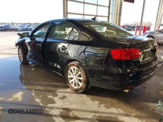 2012 Volkswagen Jetta Sedan SE w/Convenience & Sunroof with VIN 3VWDX7AJ5CM469743, listed as a IAAI auction lot 41028104 with 1 mi miles. Bid and sale history available at carsss.com. Image 3.