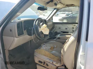 2004 GMC Yukon XL SLT with VIN 1GKEC16Z24J133503, listed as a Copart auction lot 88059805 with 0 mi miles and Salvage Title. Bid and sale history available at carsss.com. Image 7.