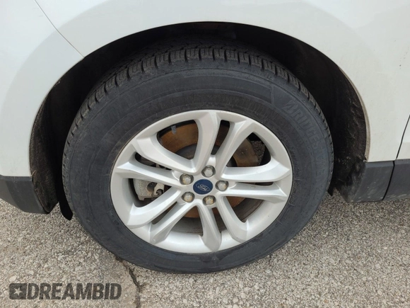 2019 Ford Edge SEL with VIN 2FMPK4J94KBB49179, listed as a IAAI auction lot 42175566 with 113,801 mi miles. Bid and sale history available at carsss.com. Image 1.