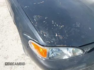 1998 Ford Escort LX с VIN 1FAFP10P5WW237944, выставлен на аукционе IAAI как лот 42239266 с пробегом 238 540 миль миль и . История ставок и продаж доступна на DreamBid. Изображение 6.