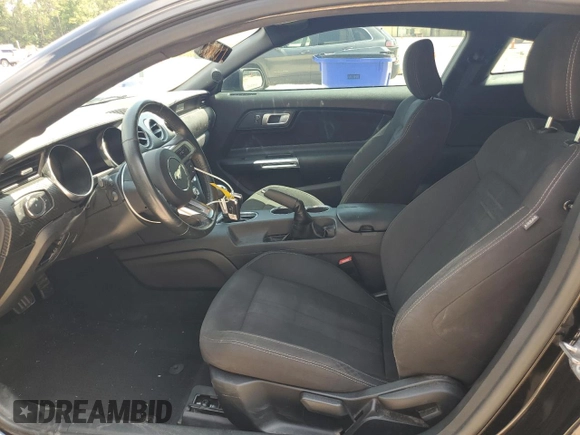2022 Ford Mustang EcoBoost с VIN 1FA6P8TH0N5111279, выставлен на аукционе Copart как лот 64732645 с пробегом 50 523 миль миль и Чистый • Clean title. История ставок и продаж доступна на DreamBid. Изображение 7.