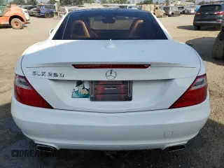 2014 Mercedes-Benz SLK-Class SLK 250 with VIN WDDPK4HA5EF075252, listed as a Copart auction lot 69894144 with 124,204 mi miles and Salvage Title. Bid and sale history available at carsss.com. Image 6.