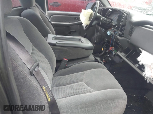 2006 Chevrolet Silverado 1500 Work Truck with VIN 1GCEC14XX6Z131418, listed as a IAAI auction lot 41917611 with 167,690 mi miles. Bid and sale history available at carsss.com. Image 8.