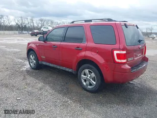 2008 Ford Escape XLT with VIN 1FMCU03108KC25584, listed as a IAAI auction lot 41945050 with 1 mi miles. Bid and sale history available at carsss.com. Image 3.