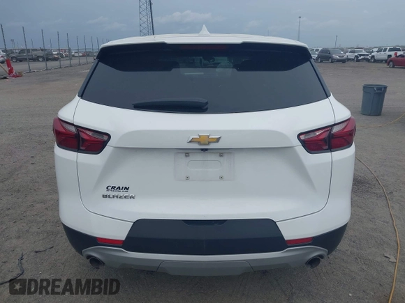 2022 Chevrolet Blazer LT z VIN 3GNKBCR48NS208791, wystawiony jako IAAI lot #41920482 z przebiegiem 45 320 mil mil oraz . Historia ofert i sprzedaży dostępna na DreamBid. Obrazek 16.