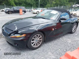 2003 BMW Z4 2.5i with VIN 4USBT33473LS40174, listed as a IAAI auction lot 42637259 with 88,136 mi miles and . Bid and sale history available at DreamBid. Image 2.