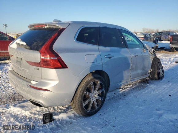 2021 Volvo XC60 Inscription with VIN YV4102RL8M1701024, listed as a Copart auction lot 45207055 with 27,107 mi miles and Salvage Title. Bid and sale history available at carsss.com. Image 3.