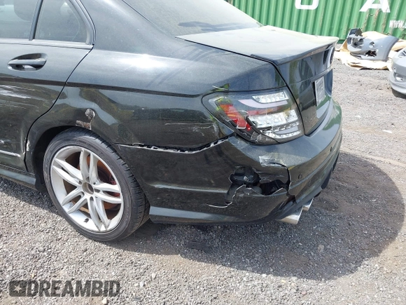 2013 Mercedes-Benz C 300 Sport with VIN WDDGF8AB1DA821545, listed as a IAAI auction lot 42116822 with 122,443 mi miles and . Bid and sale history available at carsss.com. Image 17.