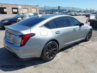 2023 Cadillac CT5 Luxury z VIN 1G6DW5RK7P0146345, wystawiony jako IAAI lot #41862152 z przebiegiem 18 902 mil mil oraz . Historia ofert i sprzedaży dostępna na DreamBid. Obrazek 4.