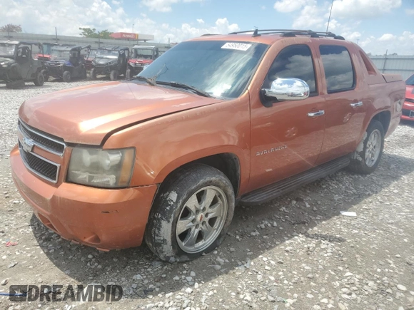 2007 Chevrolet Avalanche LTZ z VIN 3GNEC12027G108522, wystawiony jako Copart lot #54950015 z przebiegiem 188 712 mil mil oraz Szkoda całkowita • Salvage title. Historia ofert i sprzedaży dostępna na DreamBid. Obrazek 1.