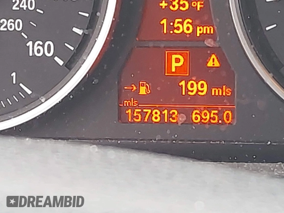 2009 BMW 5 Series 528i with VIN WBANU53549C121735, listed as a IAAI auction lot 41536727 with 157,813 mi miles and . Bid and sale history available at carsss.com. Image 15.