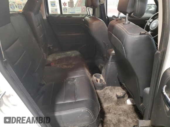 2015 Jeep Patriot High Altitude with VIN 1C4NJRFB5FD427093, listed as a Copart auction lot 88139895 with 67,182 mi miles and Salvage title. Bid and sale history available at DreamBid. Image 10.
