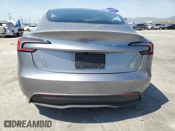 2024 Tesla Model 3 z VIN 5YJ3E1EA8RF870082, wystawiony jako Copart lot #51914895 z przebiegiem 4 353 mil mil oraz Szkoda całkowita • Salvage title. Historia ofert i sprzedaży dostępna na DreamBid. Obrazek 6.