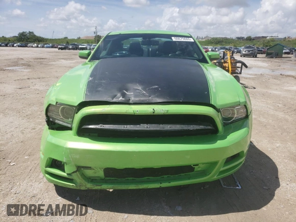 2013 Ford Mustang V6 with VIN 1ZVBP8AM1D5265875, listed as a Copart auction lot 60679005 with 102,380 mi miles and Salvage title. Bid and sale history available at DreamBid. Image 5.