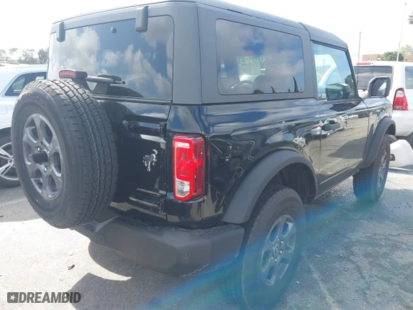 2024 Ford Bronco Big Bend with VIN 1FMDE7AH3RLB46917, listed as a IAAI auction lot 41573468 with 792 mi miles. Bid and sale history available at carsss.com. Image 4.