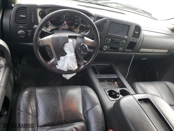 2008 Chevrolet Silverado 1500 LT w/2LT with VIN 2GCEC190381153462, listed as a Copart auction lot 80645754 with 157,808 mi miles and Salvage Title. Bid and sale history available at carsss.com. Image 8.