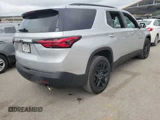 2022 Chevrolet Traverse LT Cloth z VIN 1GNEVGKWXNJ169131, wystawiony jako IAAI lot #42561409 z przebiegiem 87 915 mil mil oraz . Historia ofert i sprzedaży dostępna na DreamBid. Obrazek 16.