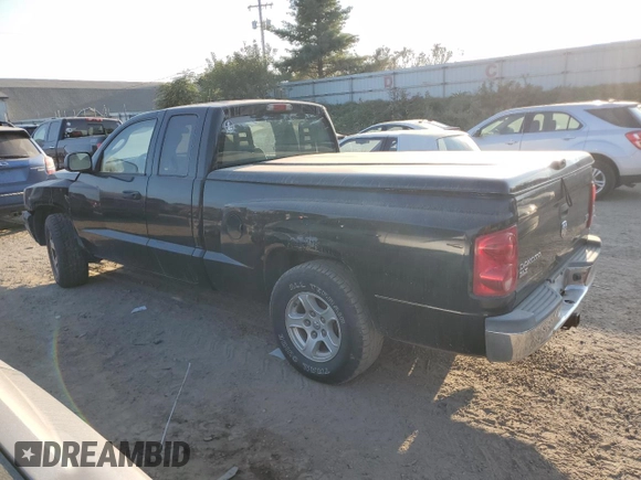 2005 Dodge Dakota SLT with VIN 1D7HW42N75S269518, listed as a Copart auction lot 71501904 with 105,673 mi miles and Clean Title. Bid and sale history available at carsss.com. Image 2.