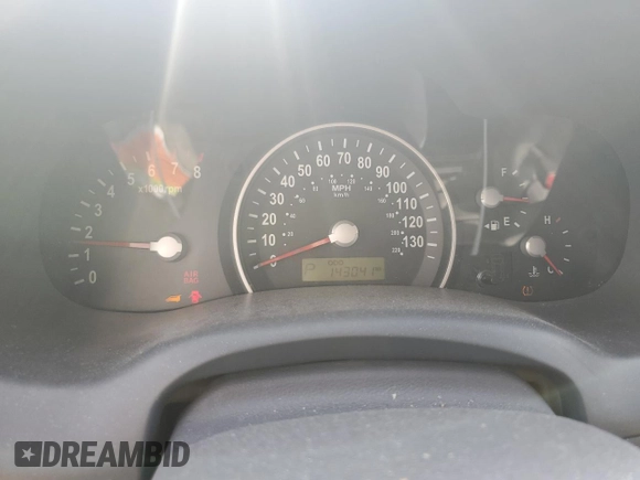 2007 Kia Sedona LX with VIN KNDMB233X76182262, listed as a Copart auction lot 48689735 with 143,041 mi miles and Salvage Title. Bid and sale history available at carsss.com. Image 9.