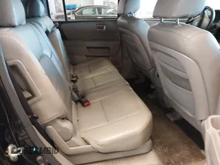 2011 Honda Pilot EX with VIN 5FNYF3H48BB055911, listed as a IAAI auction lot 41364335 with 165,445 mi miles and . Bid and sale history available at carsss.com. Image 8.