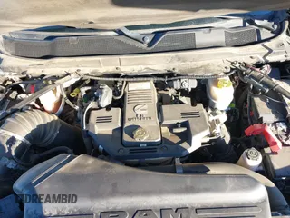 2019 Ram 2500 Laramie with VIN 3C6UR5FL8KG635673, listed as a IAAI auction lot 40607634 with 1 mi miles. Bid and sale history available at carsss.com. Image 10.