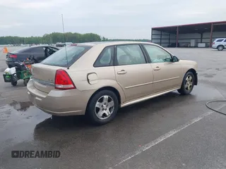 2004 Chevrolet Malibu Maxx LT z VIN 1G1ZU64854F201810, wystawiony jako IAAI lot #42169195 z przebiegiem 123 746 mil mil oraz . Historia ofert i sprzedaży dostępna na DreamBid. Obrazek 4.