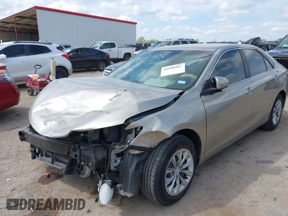 2017 Toyota Camry XLE with VIN 4T1BF1FK0HU288396, listed as a IAAI auction lot 41898907 with 88,043 mi miles. Bid and sale history available at carsss.com. Image 17.
