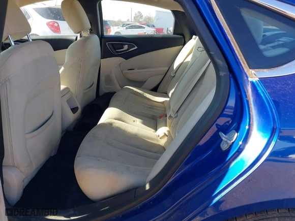 2016 Chrysler 200 Limited with VIN 1C3CCCAB2GN177687, listed as a IAAI auction lot 41297525 with 116,303 mi miles. Bid and sale history available at carsss.com. Image 8.