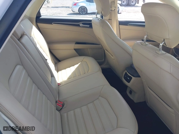 2014 Ford Fusion SE with VIN 3FA6P0HD9ER373399, listed as a IAAI auction lot 42049654 with 95,608 mi miles. Bid and sale history available at carsss.com. Image 8.