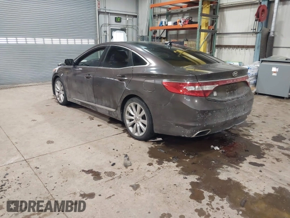 2015 Hyundai Azera Limited z VIN KMHFH4JG2FA432545, wystawiony jako IAAI lot #41329236 z przebiegiem 98 661 mil mil oraz . Historia ofert i sprzedaży dostępna na DreamBid. Obrazek 3.