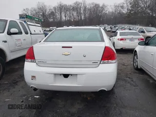 2016 Chevrolet Impala Limited Police Police with VIN 2G1WD5E39G1116948, listed as a IAAI auction lot 41552130 with 192,586 mi miles. Bid and sale history available at carsss.com. Image 16.