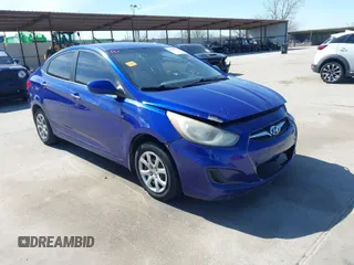 2012 Hyundai Accent GLS z VIN KMHCT4AE5CU235637, wystawiony jako IAAI lot #41822051 z przebiegiem 119 797 mil mil oraz . Historia ofert i sprzedaży dostępna na DreamBid. Obrazek 1.