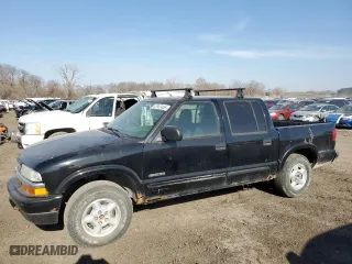 2003 Chevrolet S-10 LS with VIN 1GCDT13X43K185296, listed as a Copart auction lot 47947455 with 174,264 mi miles and Salvage Title. Bid and sale history available at carsss.com. Image 1.