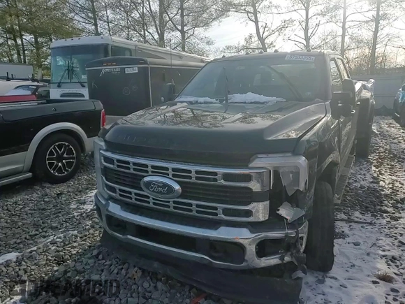 2023 Ford F-350 XL with VIN 1FT8W3DM2PED14021, listed as a Copart auction lot 87533355 with 86,991 mi miles and Salvage Title. Bid and sale history available at DreamBid. Image 13.