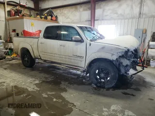 2005 Toyota Tundra SR5 with VIN 5TBDT441X5S491239, listed as a Copart auction lot 45707305 with 299,415 mi miles and Clean Title. Bid and sale history available at DreamBid. Image 4.