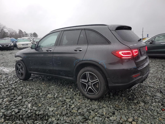 2020 Mercedes-Benz GLC 300 with VIN W1N0G8DBXLF817086, listed as a Copart auction lot 84672224 with 46,161 mi miles and Salvage title. Bid and sale history available at DreamBid. Image 2.