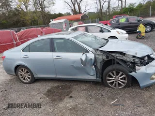 2010 Lexus ES with VIN JTHBK1EGXA2344454, listed as a IAAI auction lot 41915668 with 280,767 mi miles. Bid and sale history available at carsss.com. Image 13.