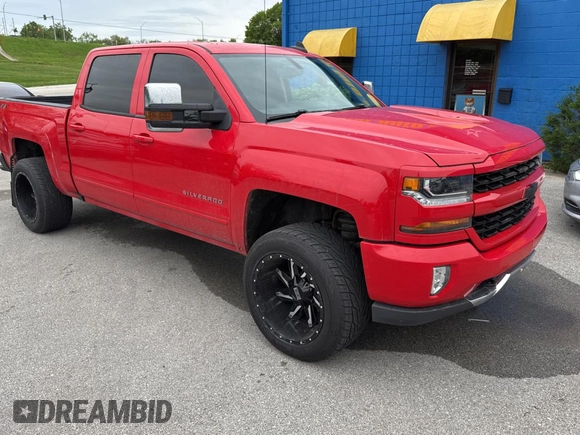 2018 Chevrolet Silverado 1500 LT with VIN 3GCUKREC1JG126285, listed as a Copart auction lot 55239905 with 146,091 mi miles and Clean Title. Bid and sale history available at carsss.com. Image 1.
